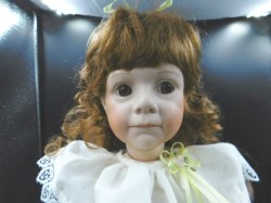 REDHEAD PORCELAIN GOOD GIRL A